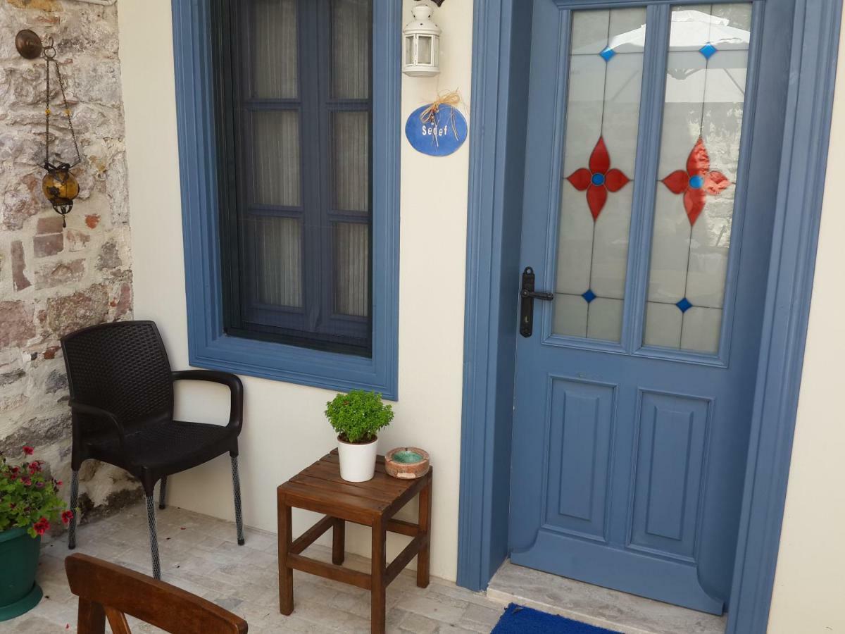 Gizemli Konak Ayvalı المظهر الخارجي الصورة